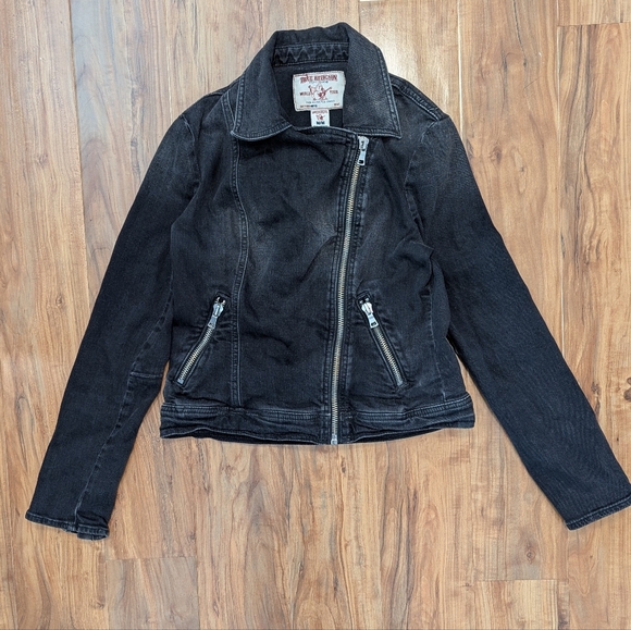True Religion Moto Denim Jacket Asymmetrical Zip Up Black Wash Women's Medium - Picture 1 of 6
